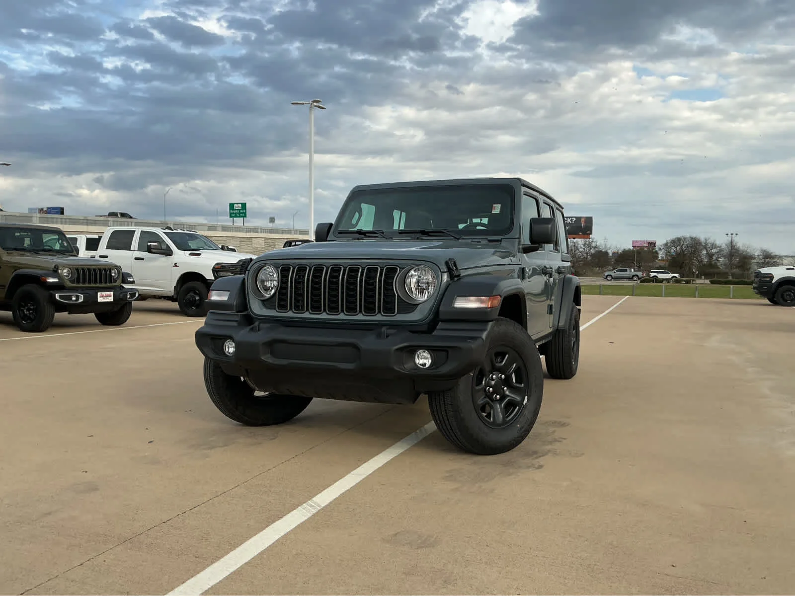 New 2026 Anvil Clear-Coat Exterior Paint Jeep Sport image 2