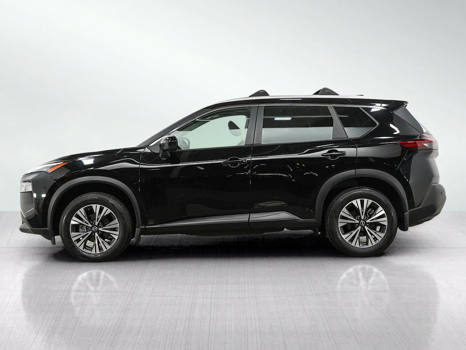 Used 2023 Nissan Rogue SV with VIN JN8BT3BB0PW496980 for sale in Minneapolis, Minnesota