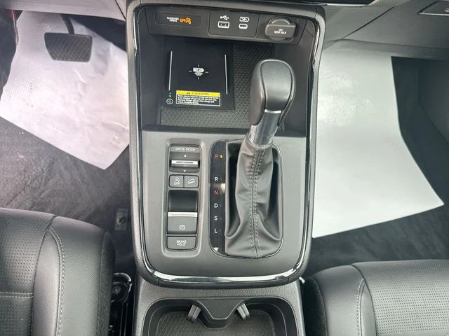Used 2024  Honda EX-L image 21
