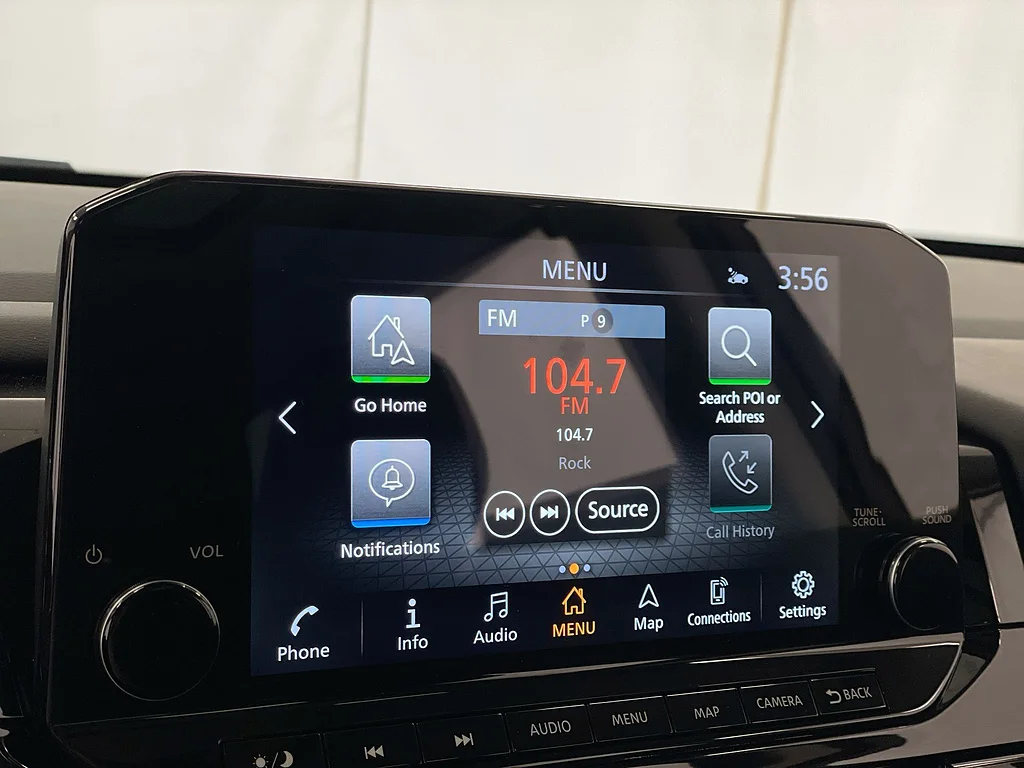 Used 2025 TAN Nissan Platinum image 13