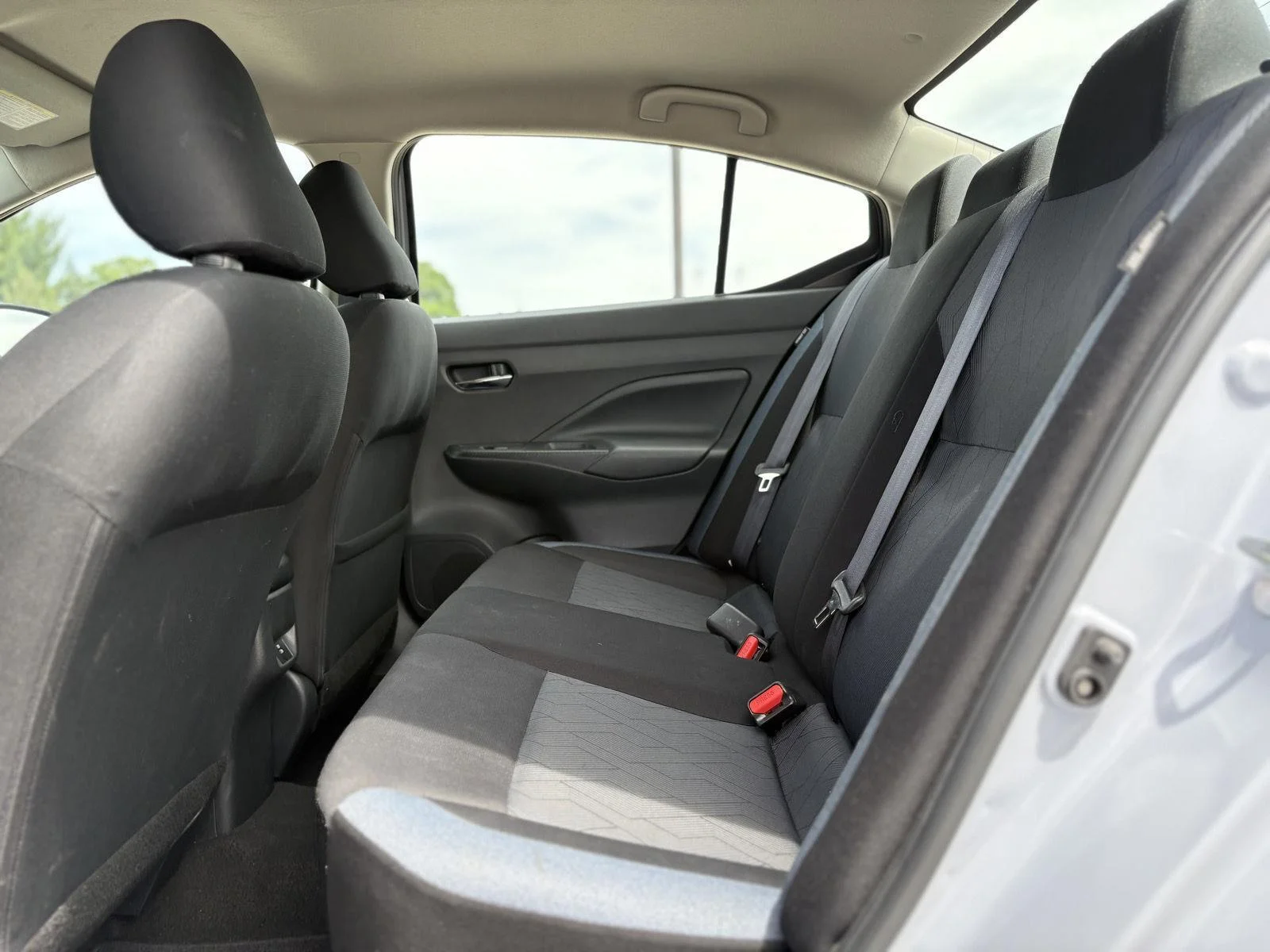 Used 2023 Gray Sky Pearl Nissan SV image 11