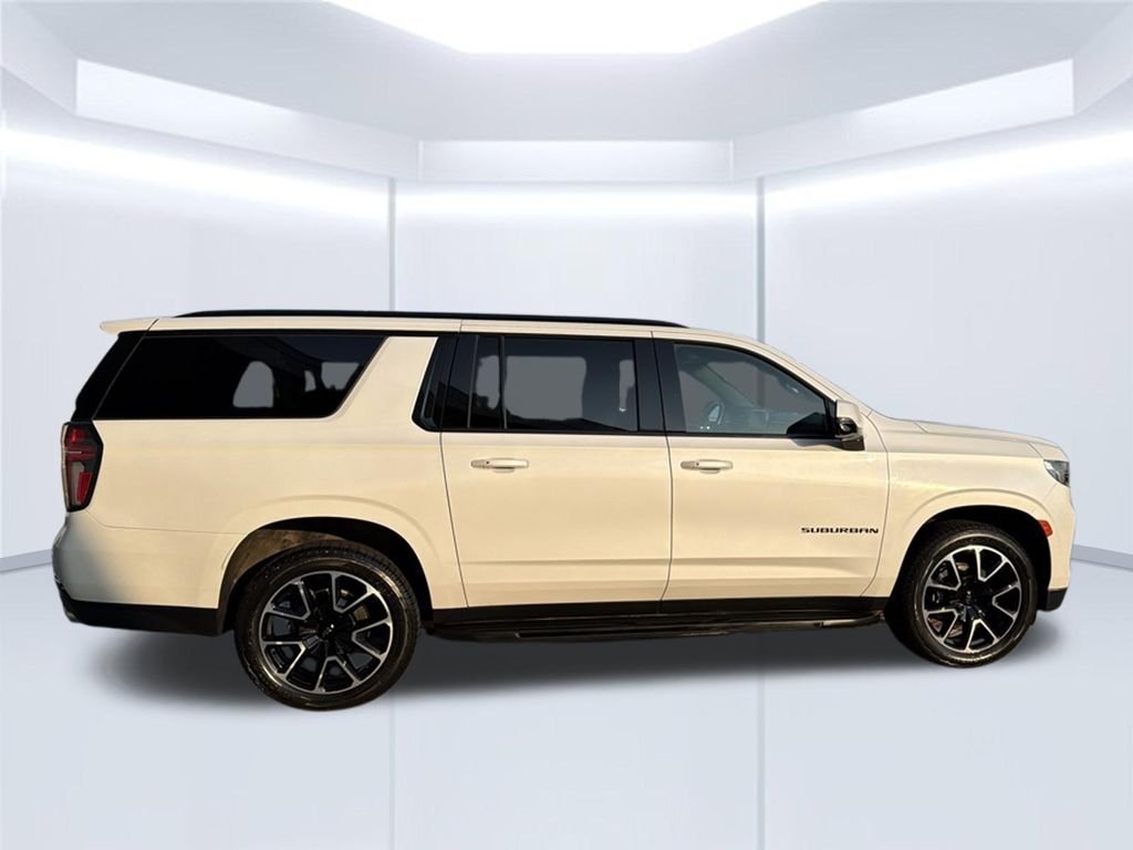Used 2022 Beige Chevrolet RST image 8