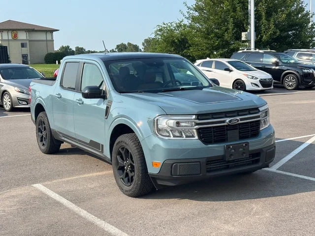 2022 Ford Maverick LARIAT
