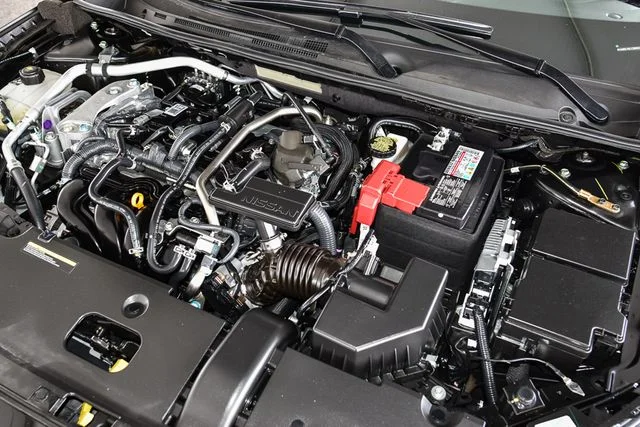 Used 2021 Black Nissan SV image 12