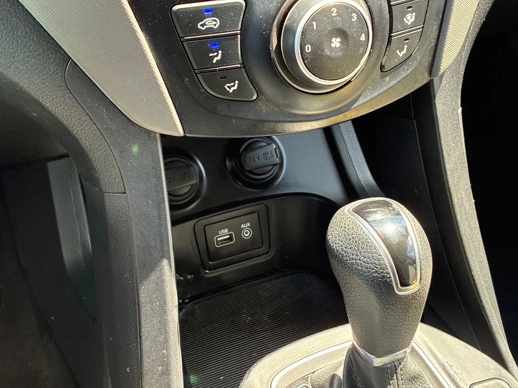Used 2017 Silver Hyundai 2.4 Base image 27