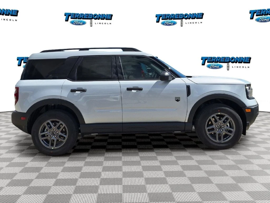 New 2026 Space White Metallic Ford Big Bend® image 4