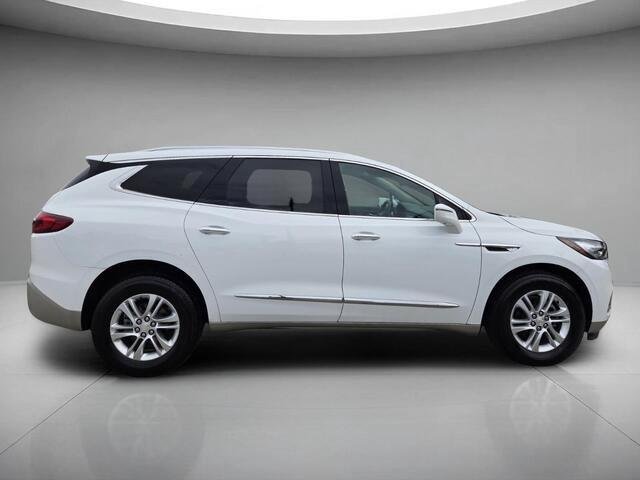 Used 2020 Summit White Buick Essence image 6