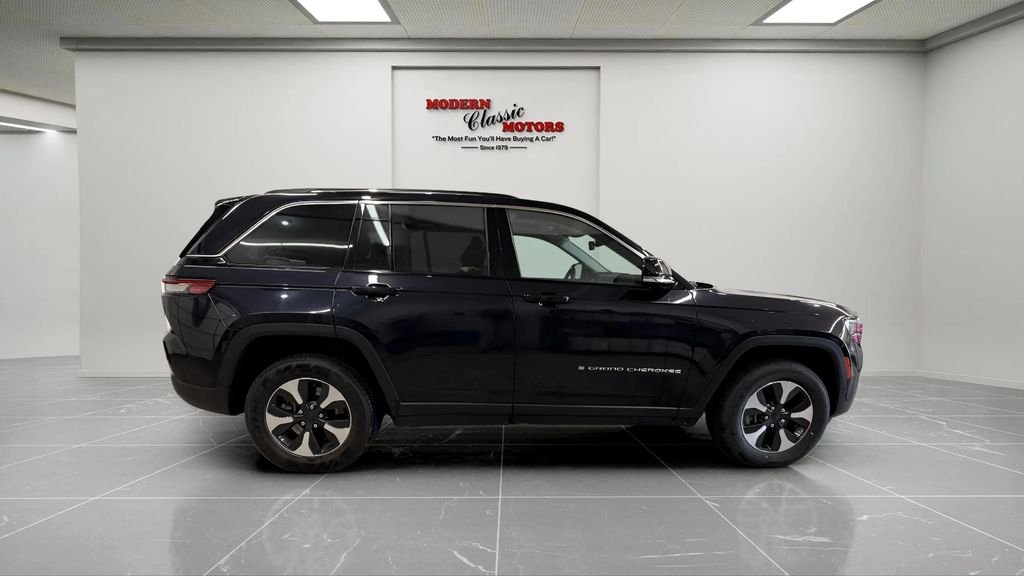 Used 2024 Black Jeep 4xe image 8