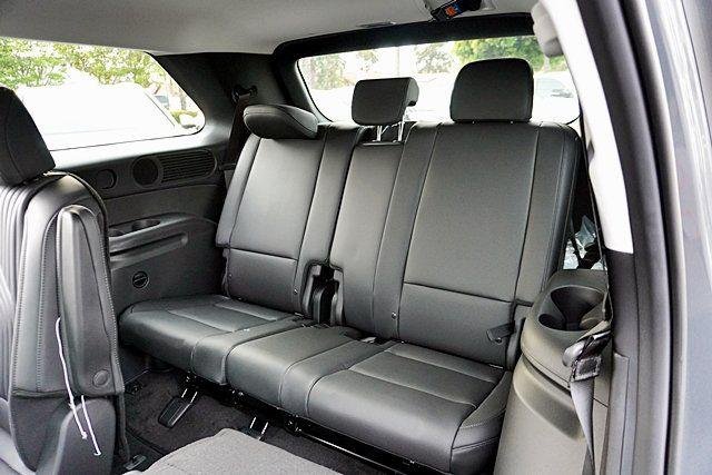 New 2026 Gray Hyundai SEL Premium AWD image 23