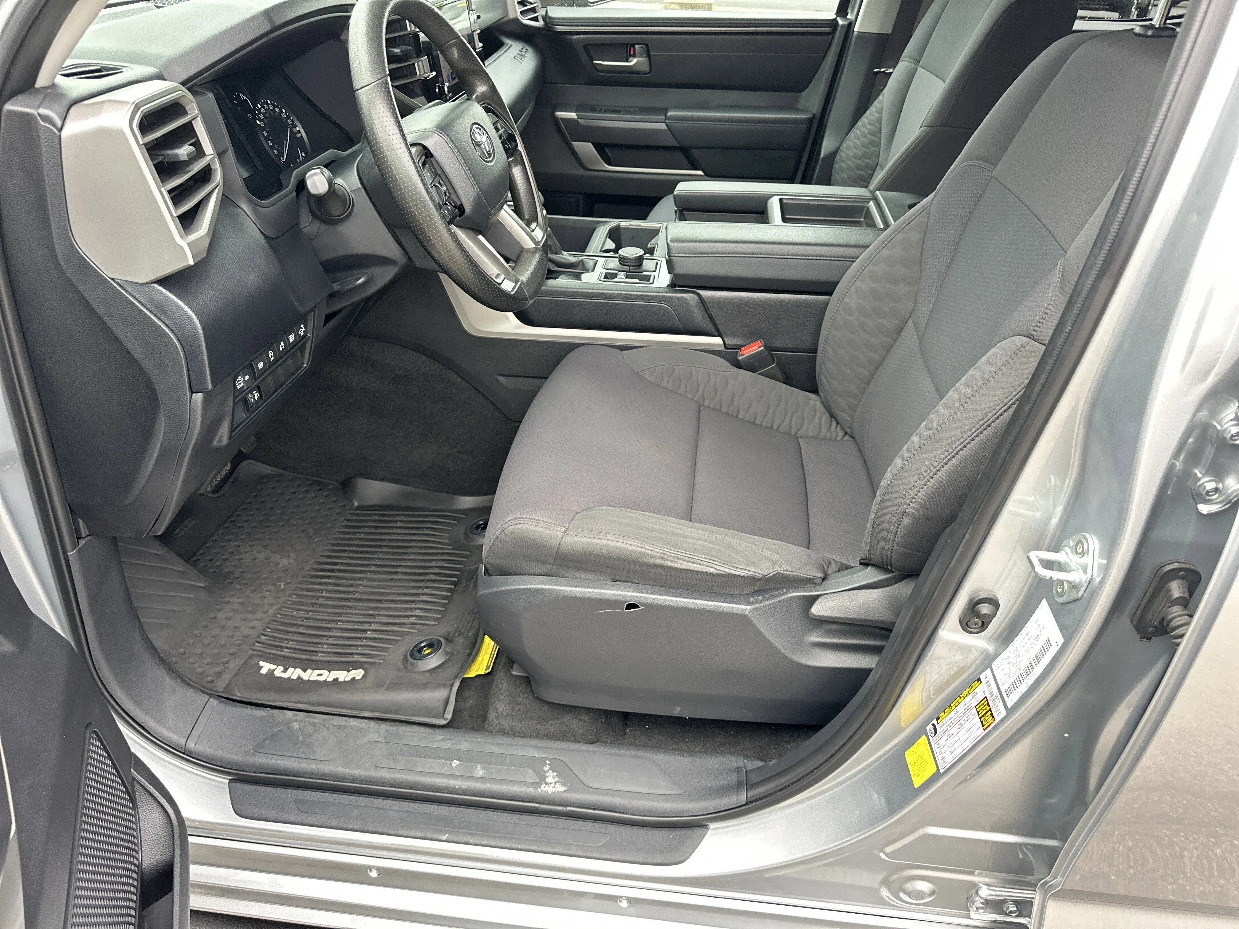 2023 Toyota Tundra SR5 - Photo 10