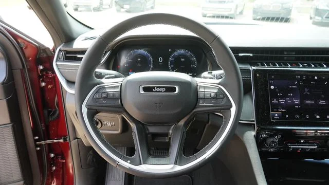 New 2026 Velvet Red Pearlcoat Jeep Laredo image 26