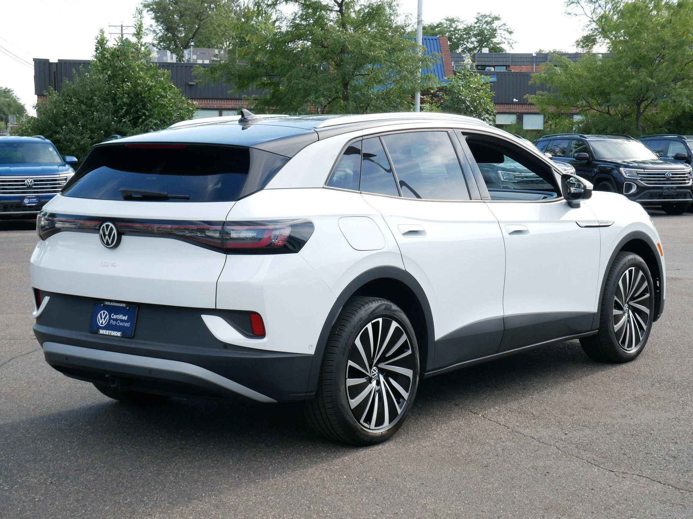 Certified Used 2023 White Volkswagen Pro S Plus image 7