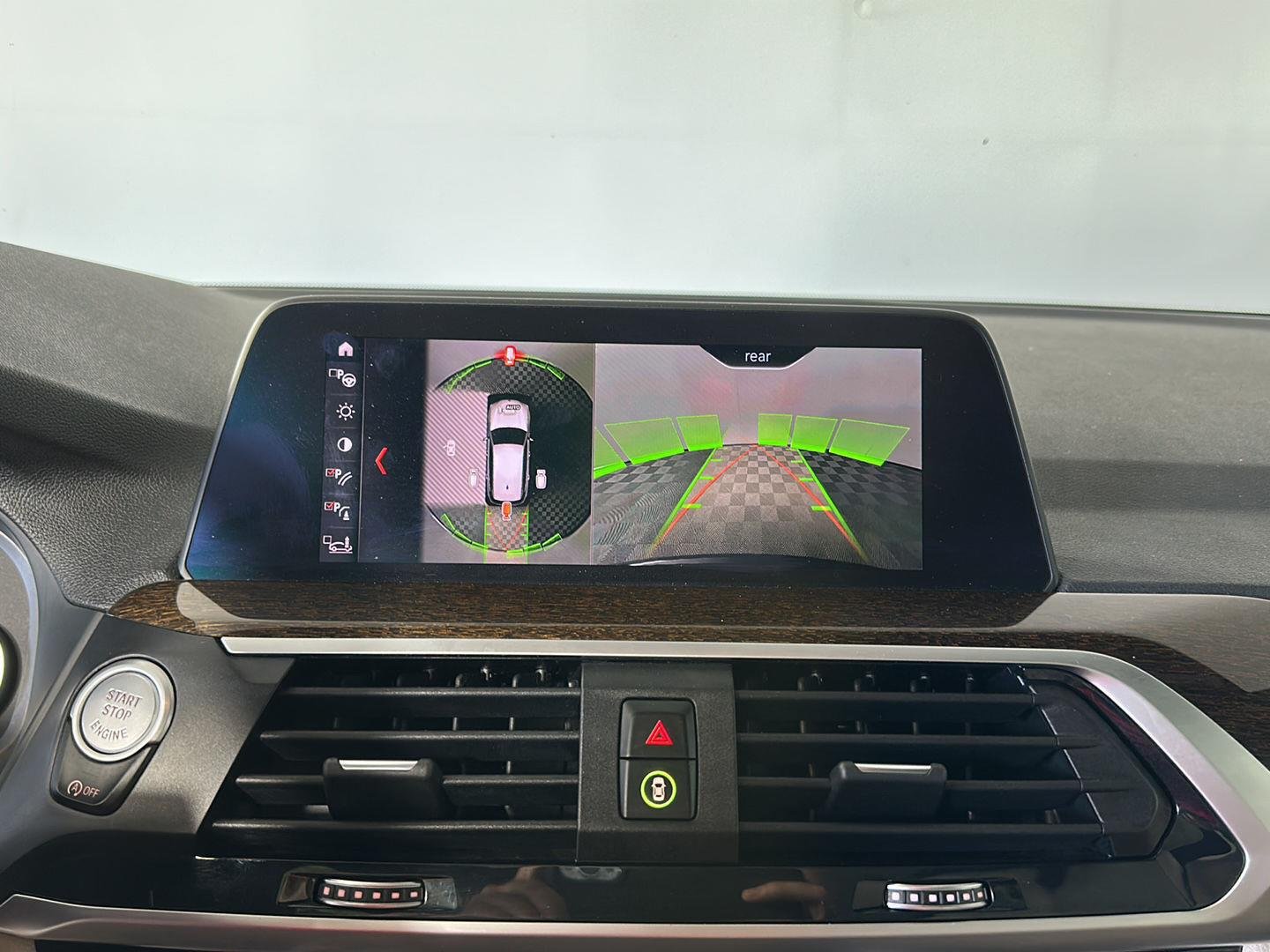 Used 2021 Dark Graphite Metallic BMW xDrive30i image 18