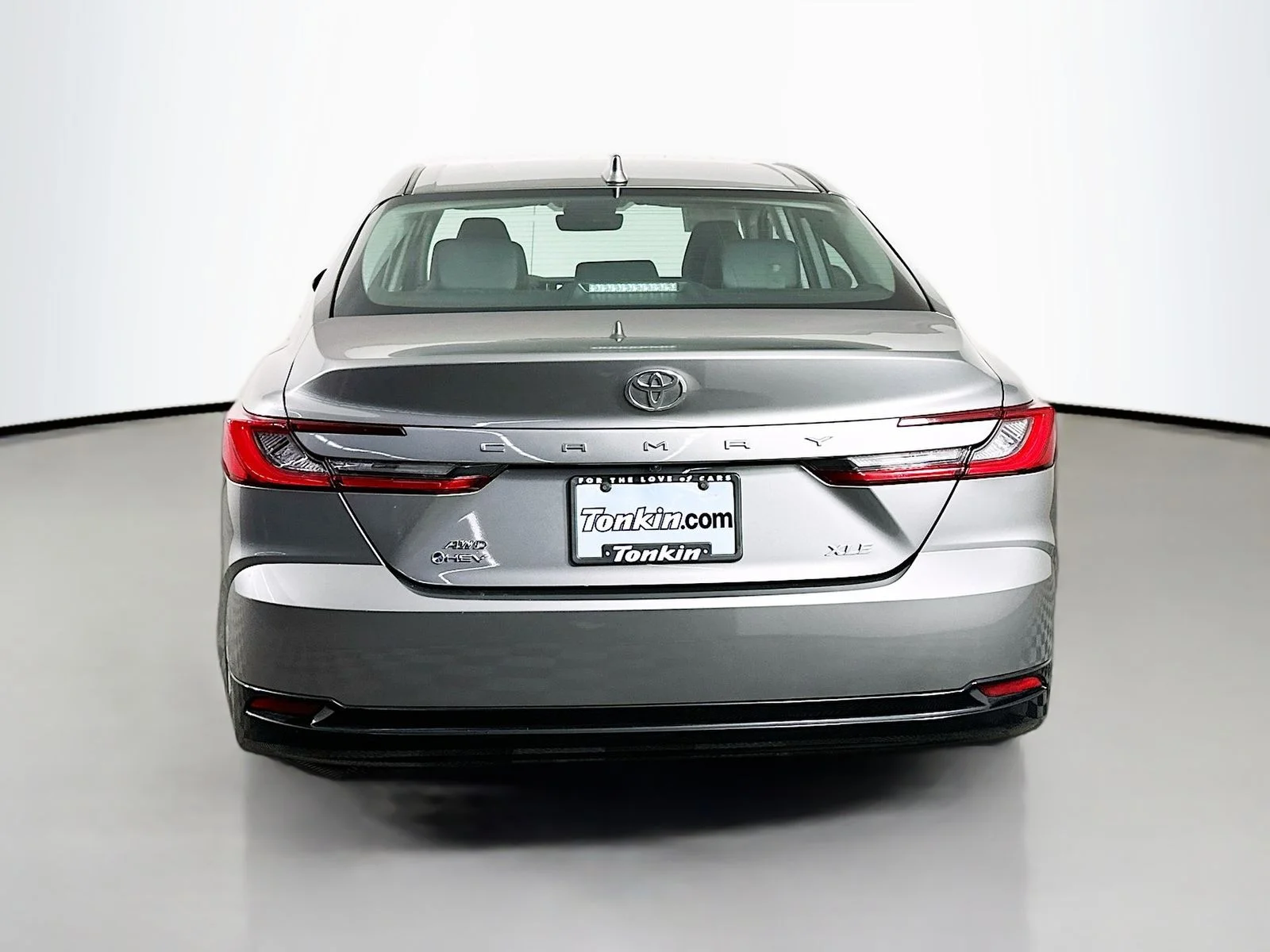 Certified Used 2025 Gray Toyota XLE image 28