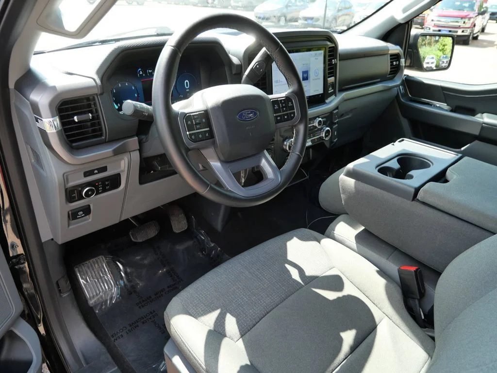 Certified Used 2025 Black Ford XLT image 3