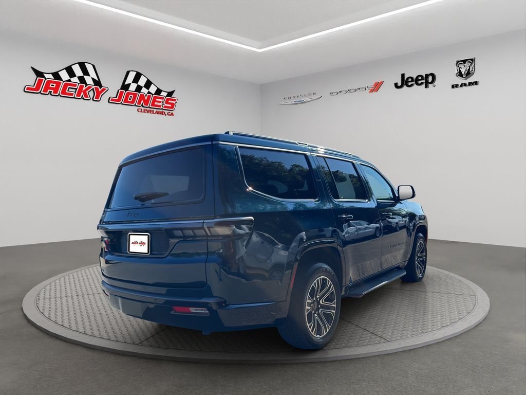 New 2026 Fathom Blue Pearlcoat Jeep Base image 11