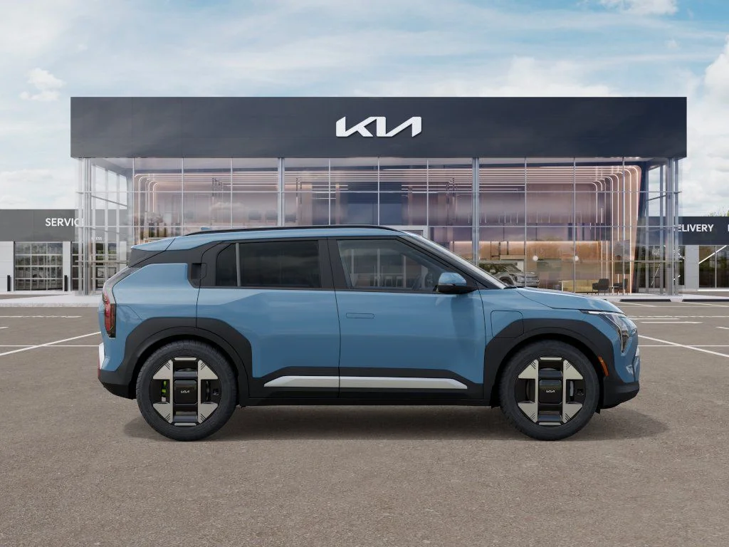 New 2027 Frost Blue Kia  image 7
