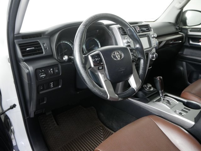 Used 2014 Blizzard Pearl Toyota Limited image 10