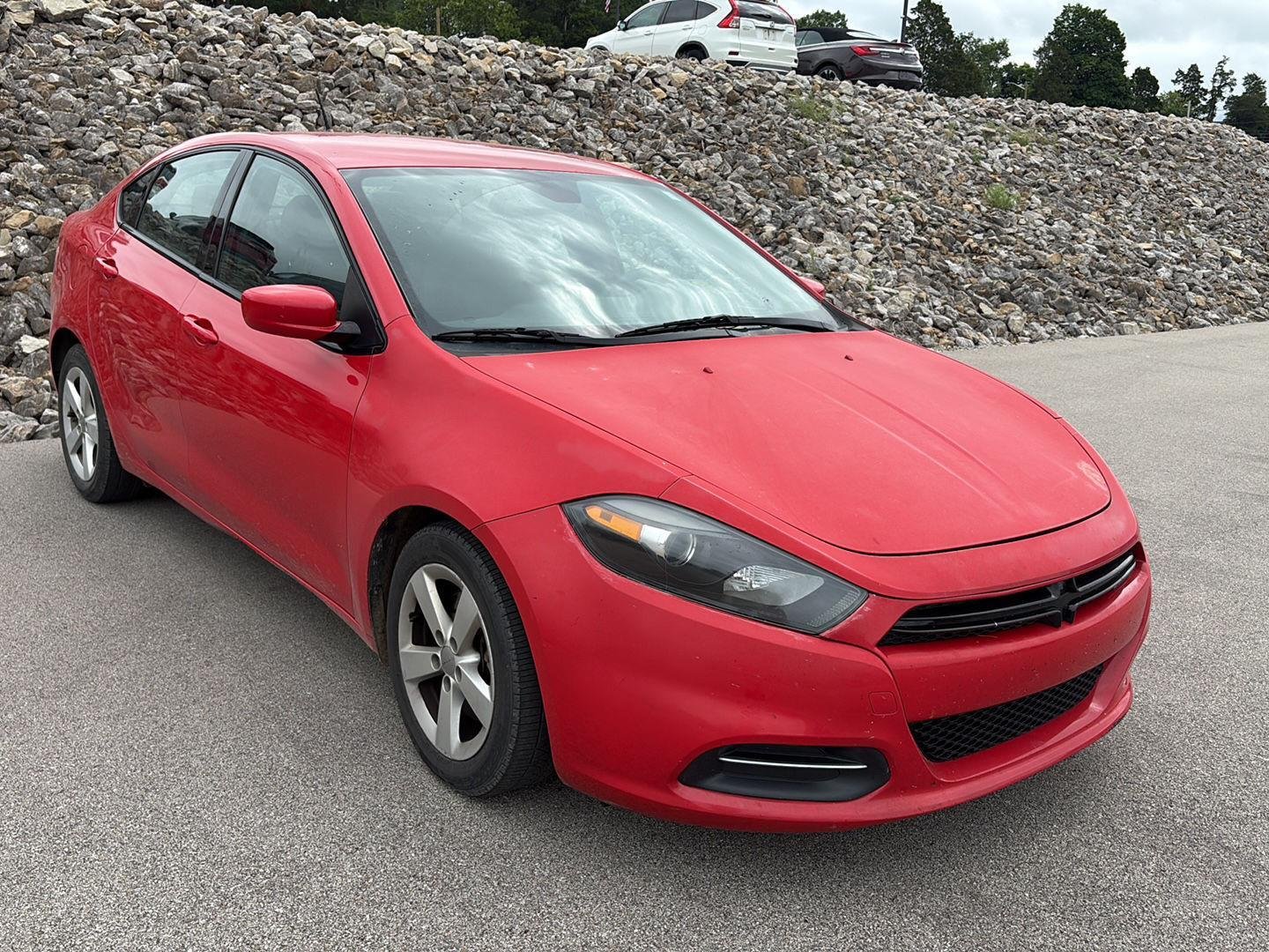 Used 2016 Torred Dodge SXT image 2