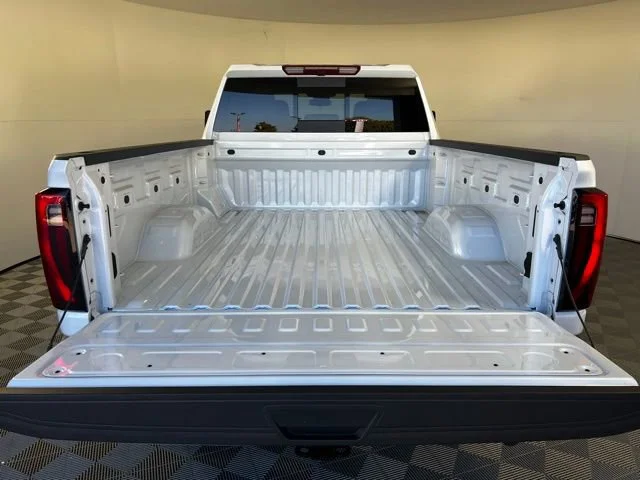 2026 GMC Sierra 2500HD SLT - Photo 39