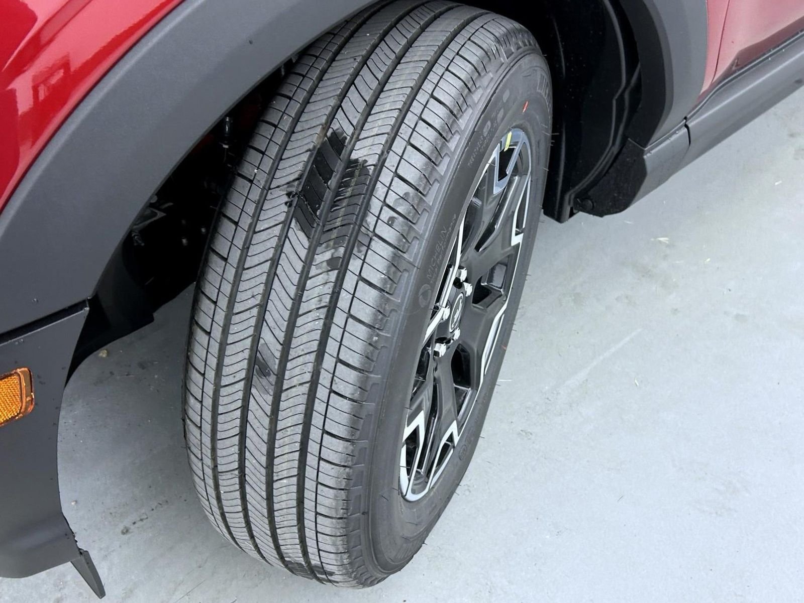 New 2026 Ruby Red Metallic Tinted Clearcoat Ford Outer Banks image 23