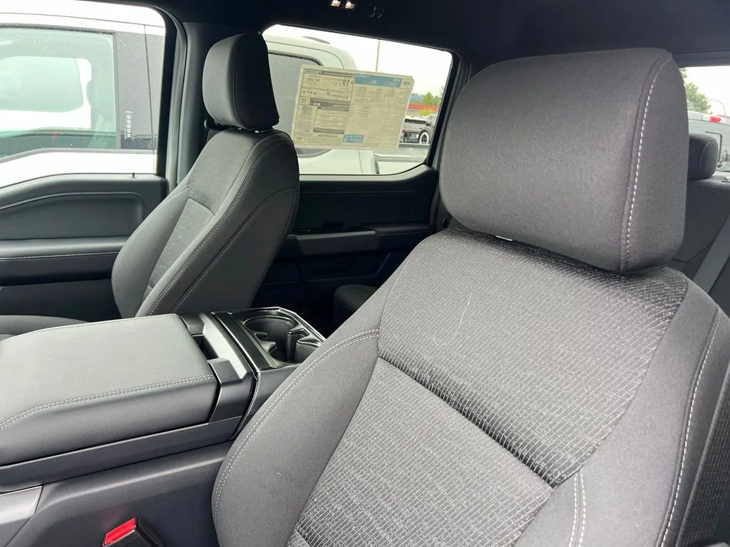 New 2026 Avalanche Ford XLT image 12