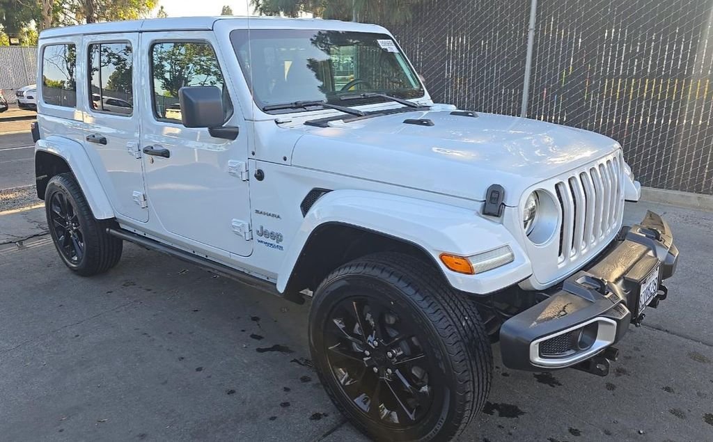 Used 2021 White/off-white Jeep Unlimited Sahara 4xe image 3