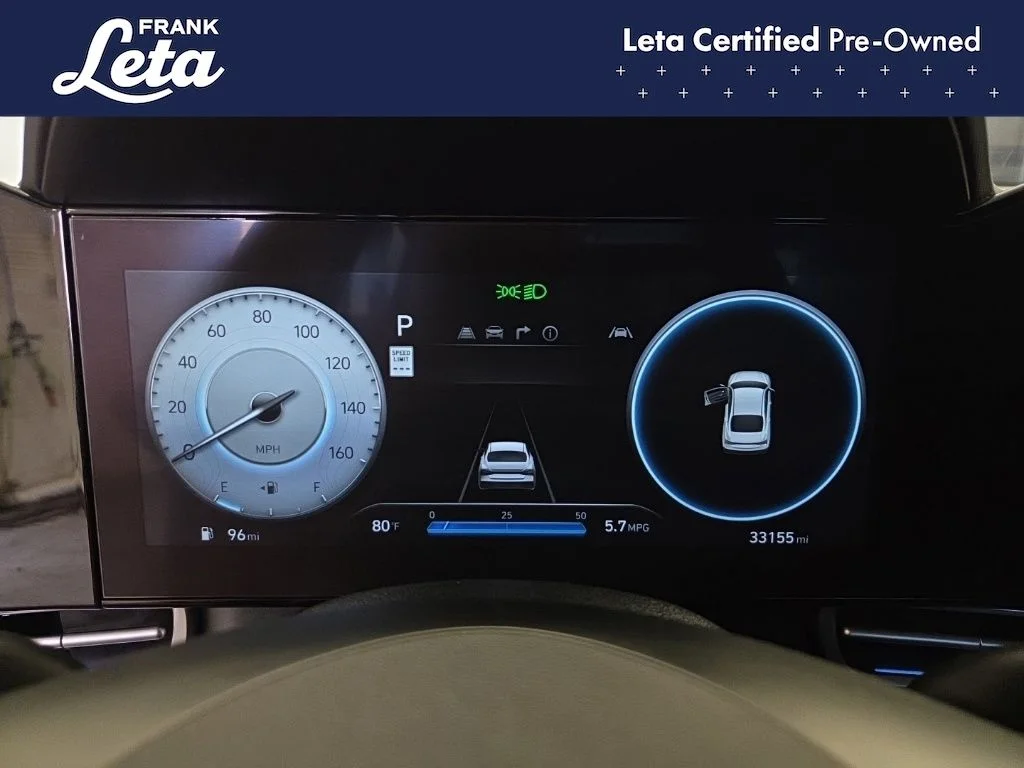 Certified Used 2025 Red Hyundai SEL Convenience image 17