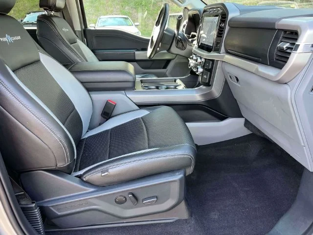 Certified Used 2023 Silver Metallic Ford XLT image 23