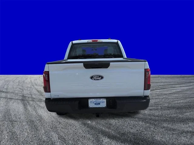 New 2026 Oxford White Ford XL image 5