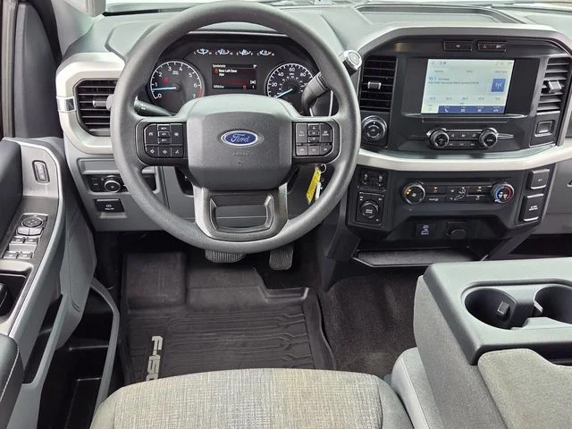Used 2022 White Ford XLT image 11