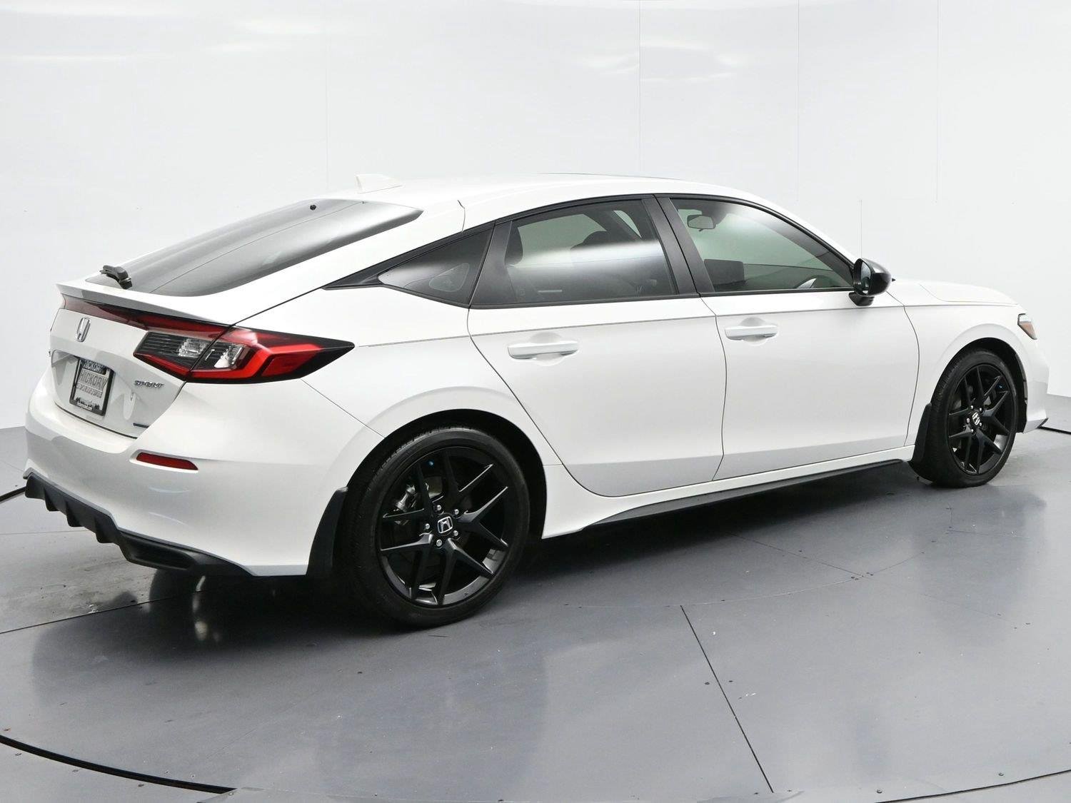 Used 2025 Platinum White Pearl Honda Sport image 7