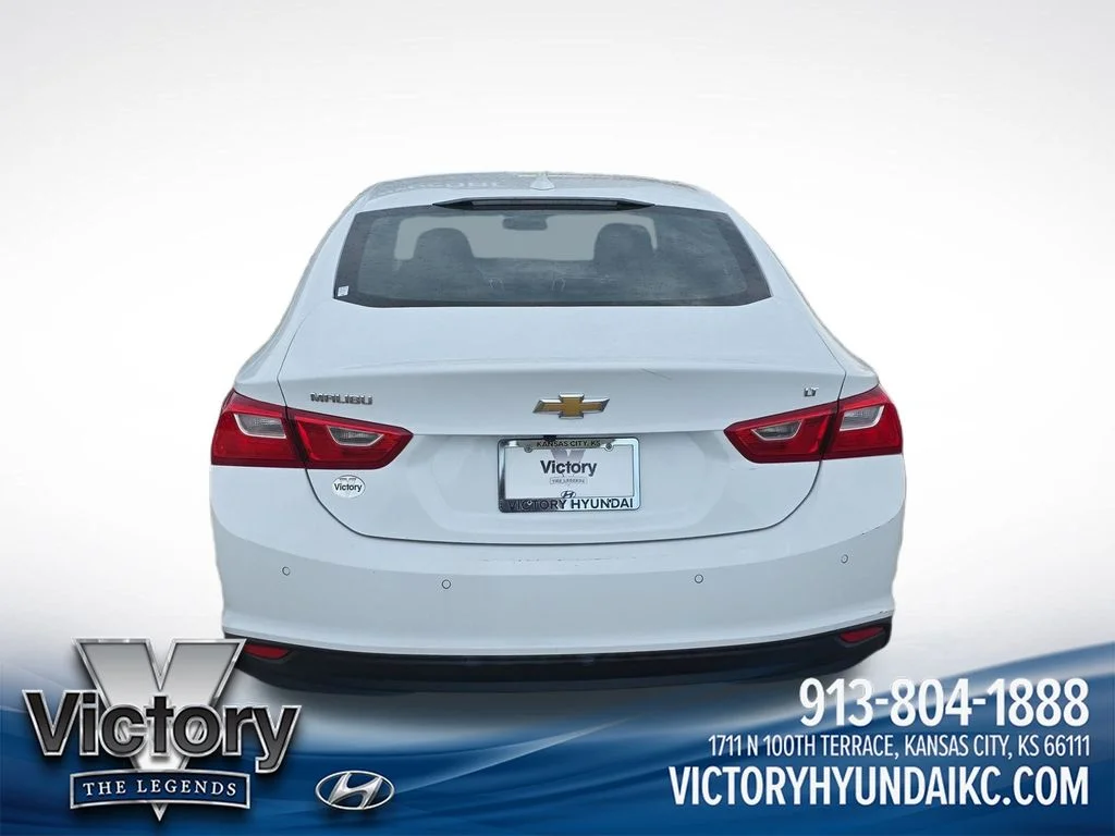 Used 2024 White Chevrolet LT image 4