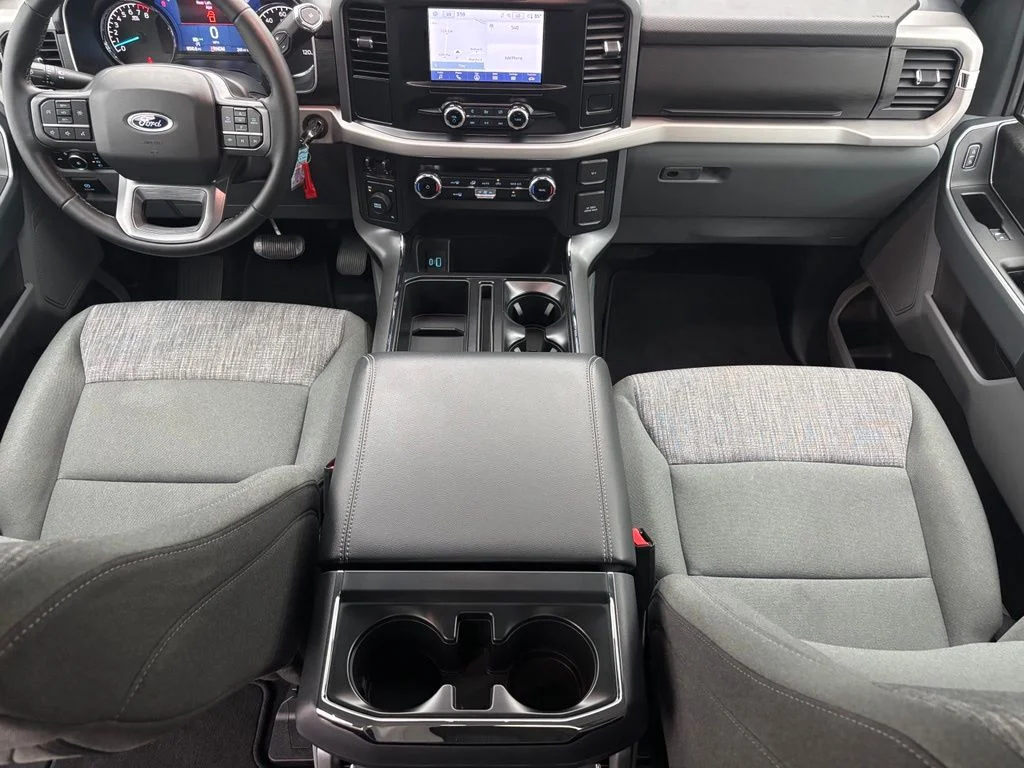 Used 2023 Blue Ford XLT image 36