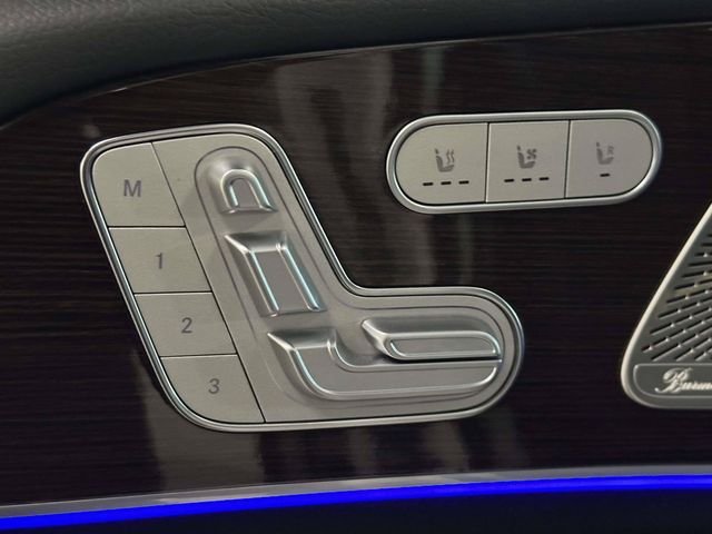 Certified Used 2025  Mercedes-Benz GLS 580 image 24