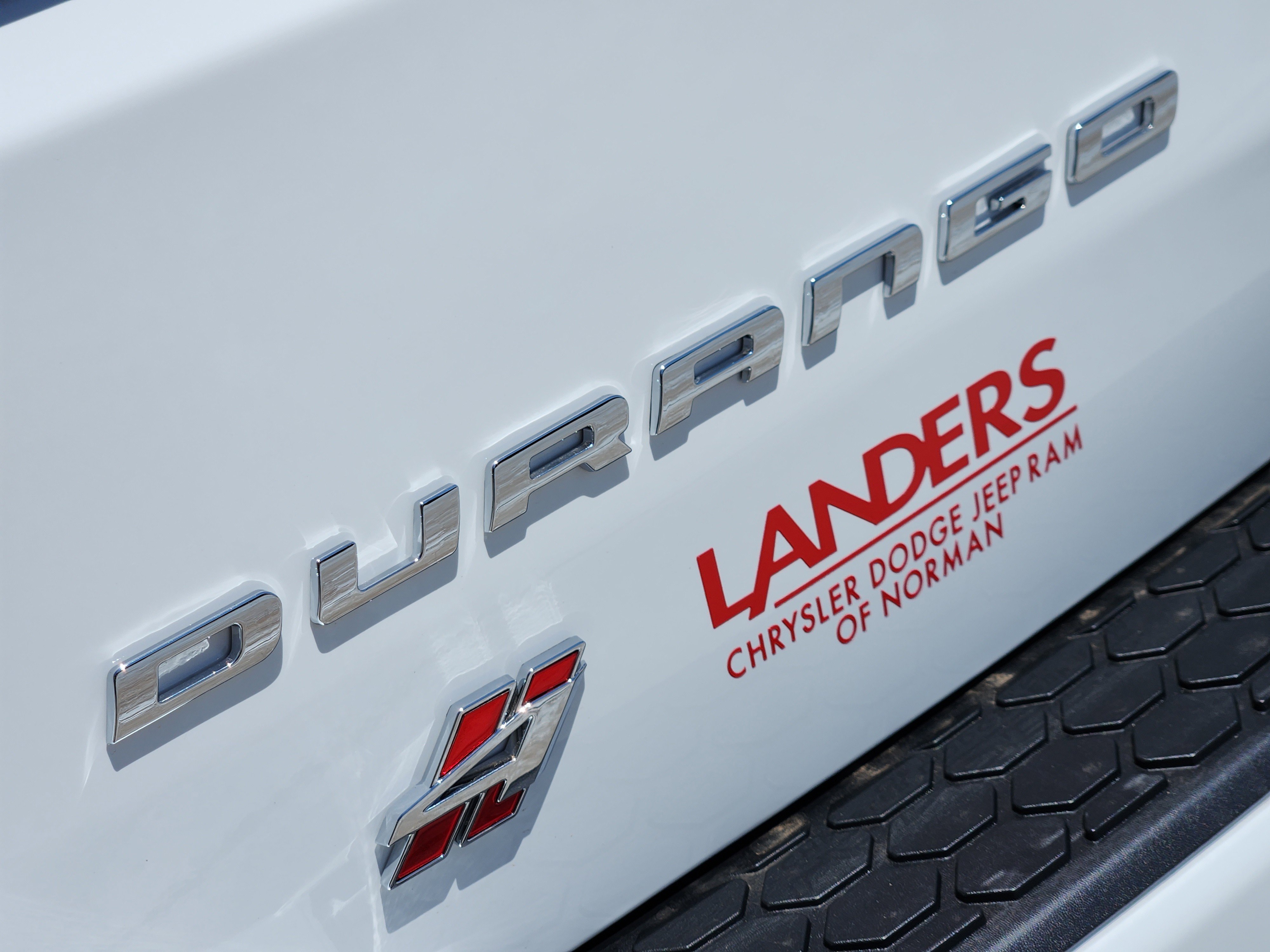 New 2026 White Knuckle Clear-Coat Exterior Paint Dodge GT image 7