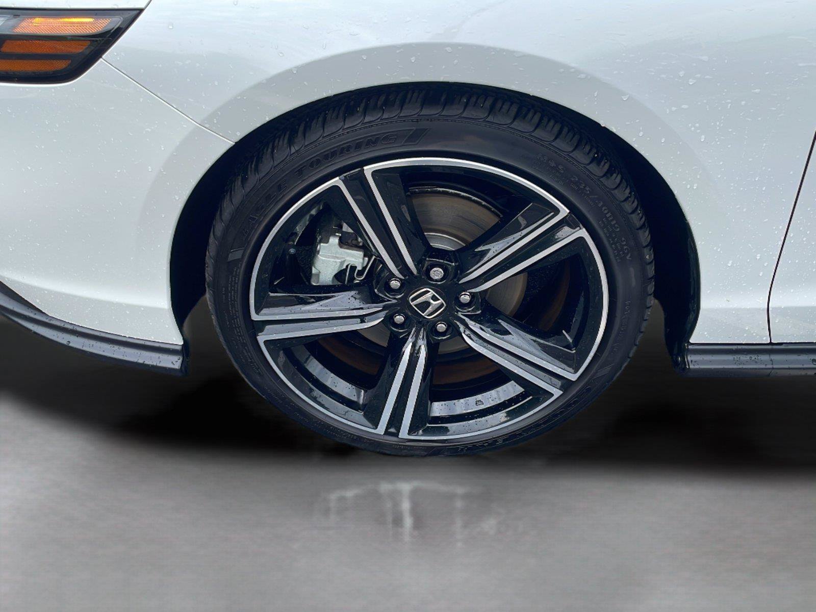Certified Used 2024 Platinum White Pearl Honda HYBRID SPORT image 43