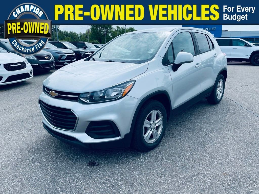 2019 Chevrolet Trax LS's photo