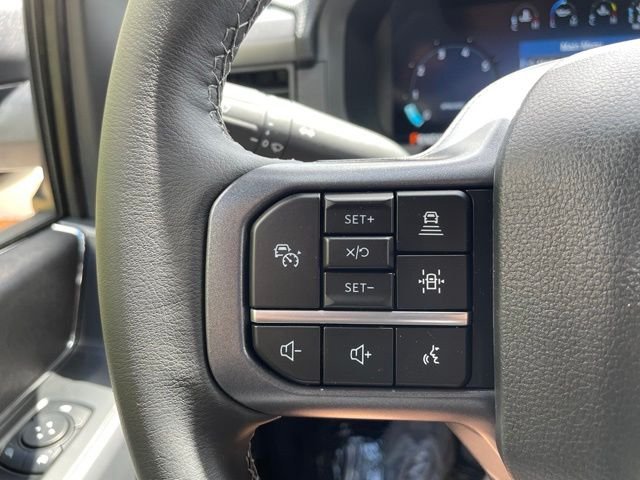 New 2026 CARBONIZED GRAY Ford XLT image 18