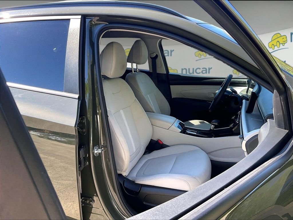 Used 2025 Green Hyundai SEL image 11
