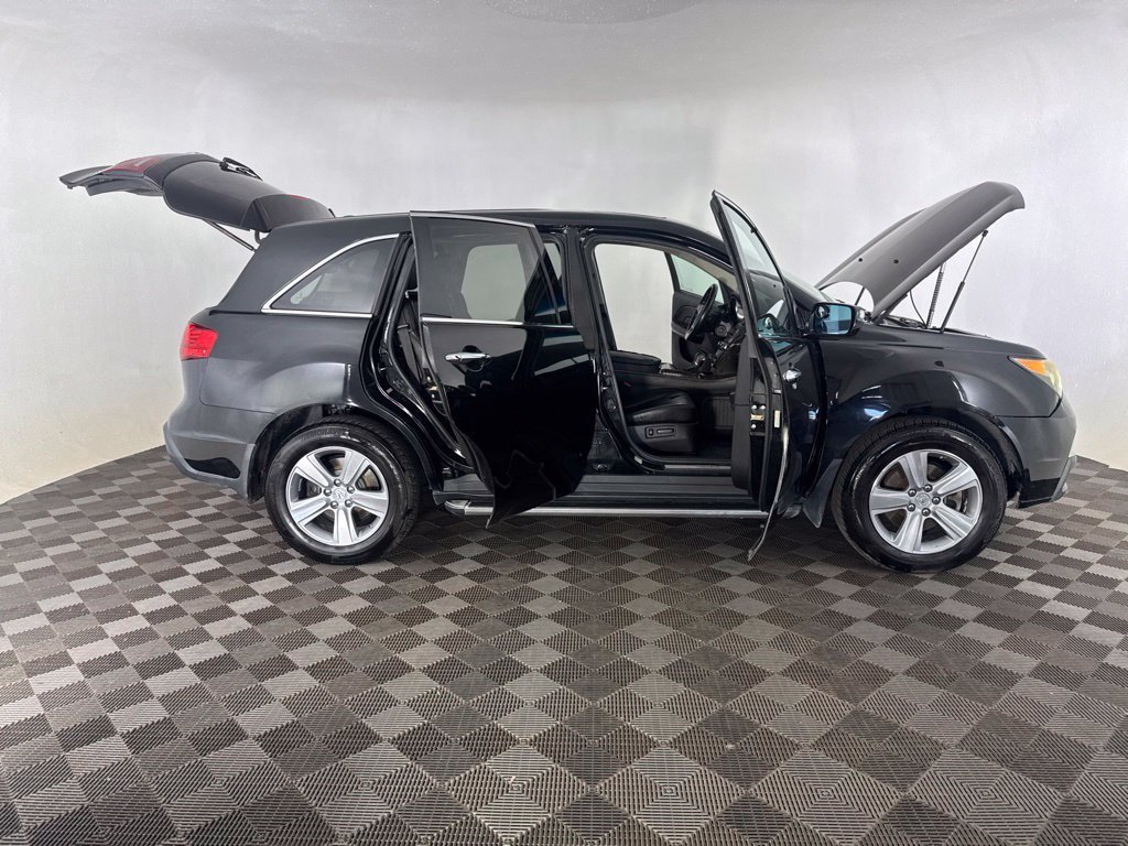 Used 2011  Acura Technology image 21