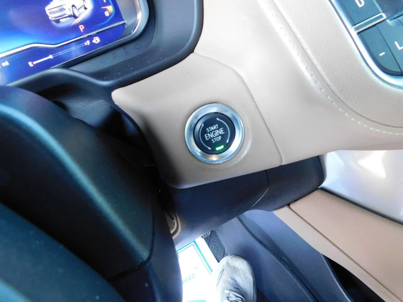 Used 2023 Iridescent Pearl Tricoat Chevrolet 2WD 4DR PREMIER image 38
