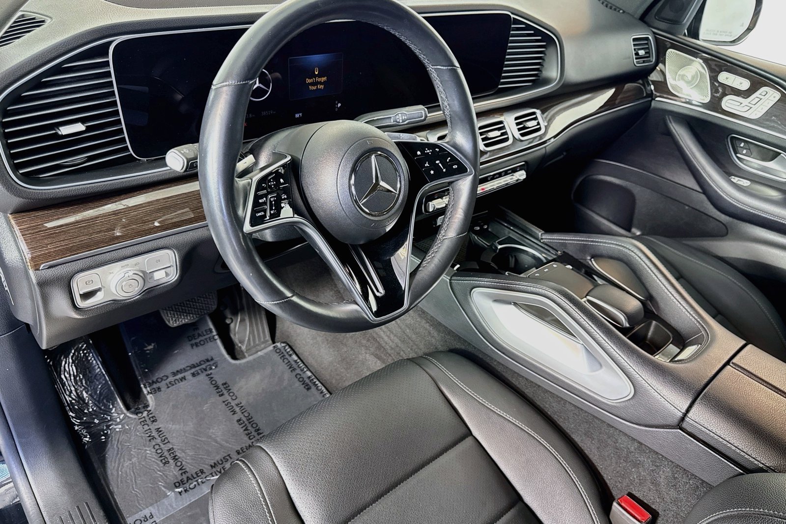 Used 2024 Black Mercedes-Benz GLE 350 image 9
