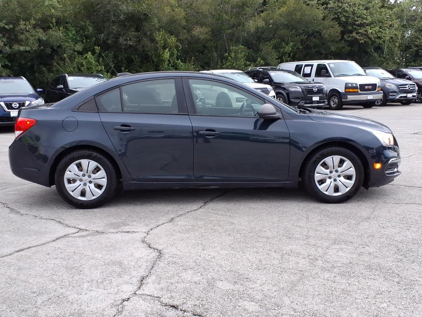 Used 2016 Blue Ray Metallic Chevrolet LS image 6