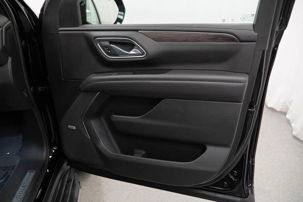 Used 2022 Black Chevrolet LT image 29