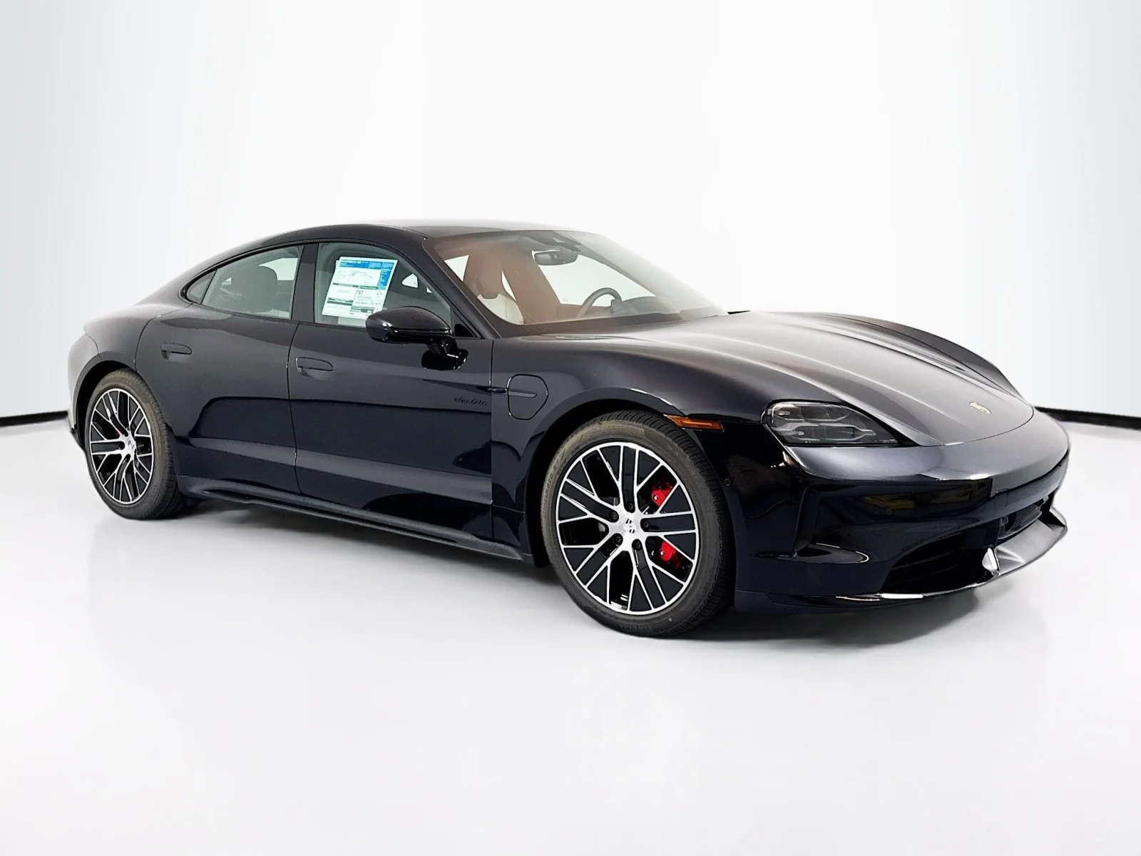 2025 Porsche Taycan S - Photo 7