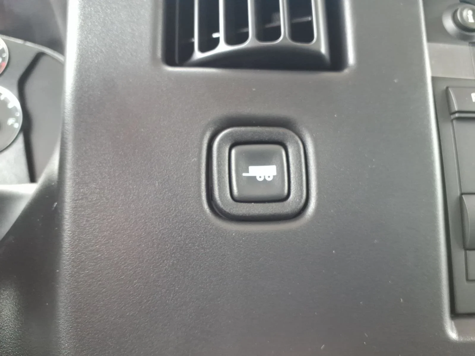 New 2026 Summit White GMC Work Van image 20