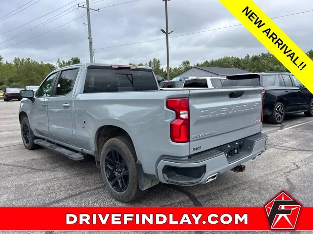 Used 2024 Gray Chevrolet RST image 10