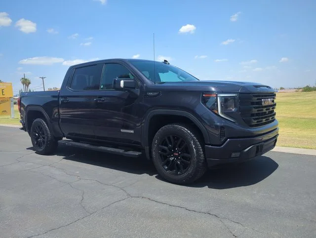2025 GMC Sierra 4WD Crew Cab Short Box Elevation's photo