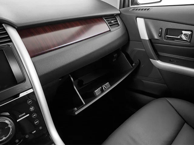 Used 2013  Ford SEL image 15